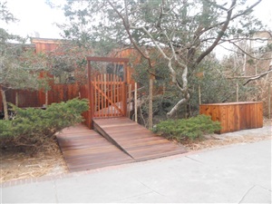 Wooden gate installation